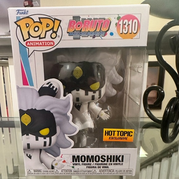 FUNKO POP! ANIMATION: BORUTO/NARUTO: #1310 MOMOSHIKI HOT TOPIC EXCLUSIVE - Picture 1 of 2